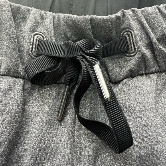 Lululemon On The Fly Pant Full Length Heathered Black Size 6 - Picture 4 of 6